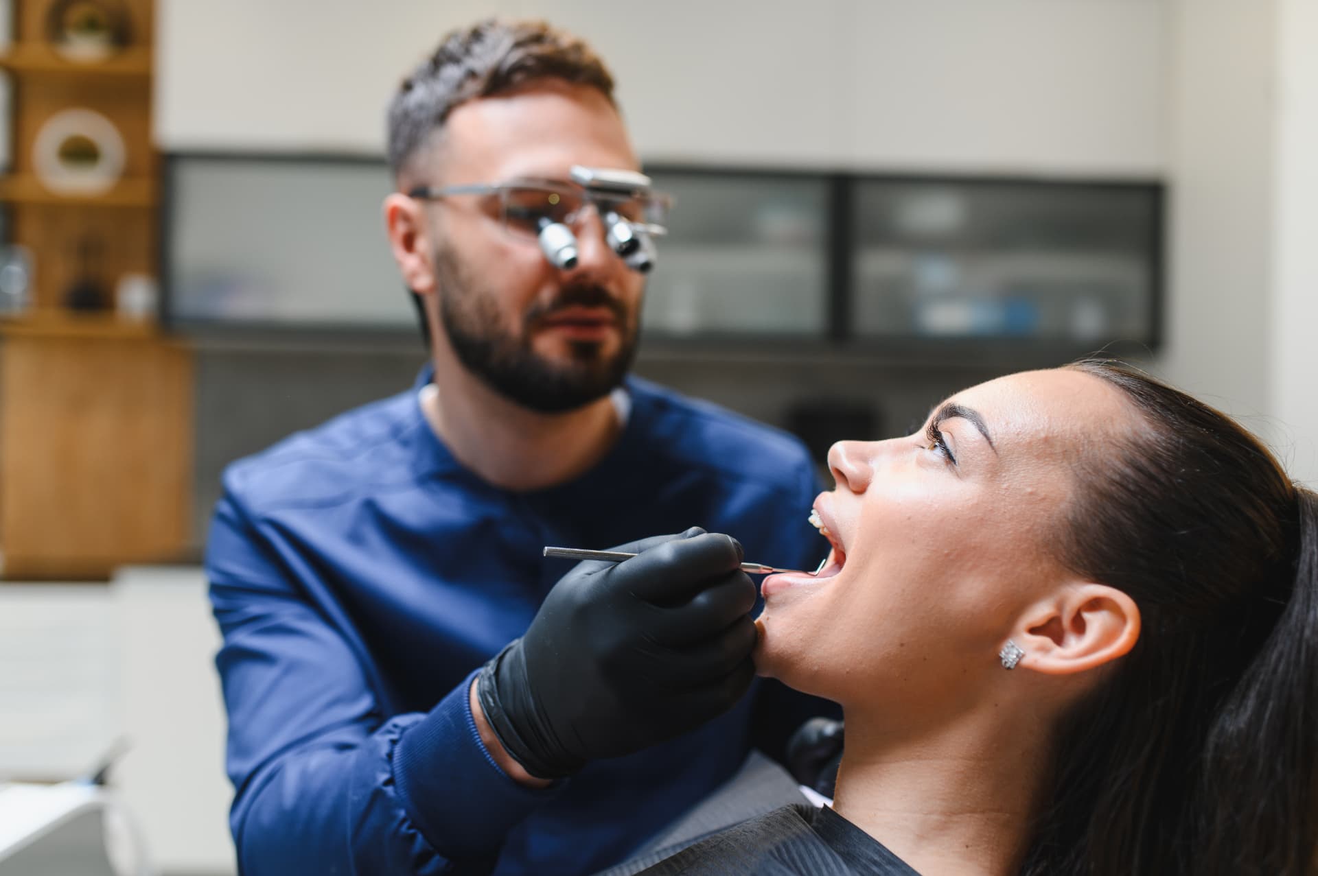Chipped Front Tooth in Riyadh City: Repair Options Explained
