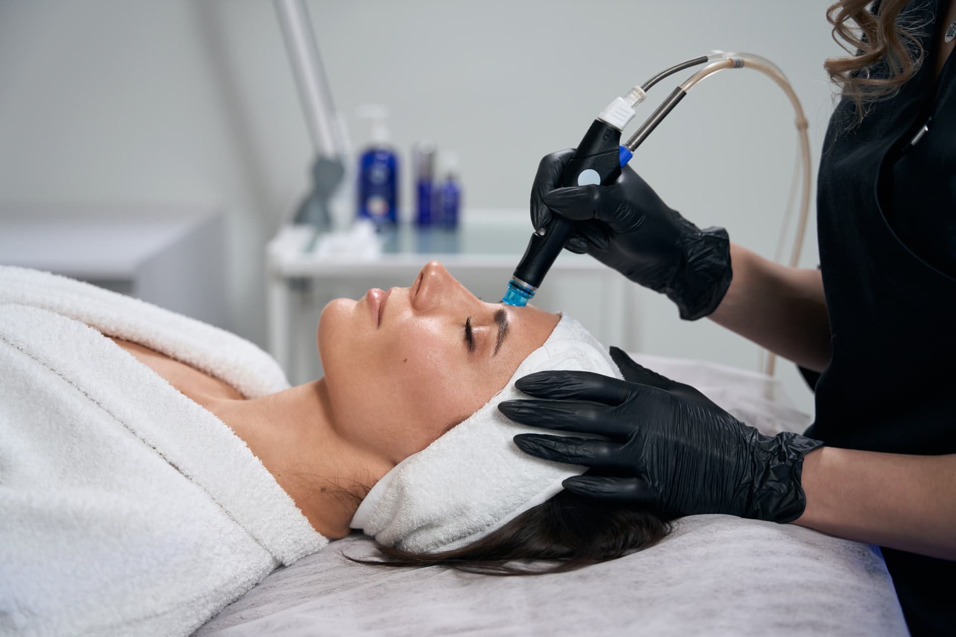 Your First HydraFacial in Riyadh City: What to Know Before Booking